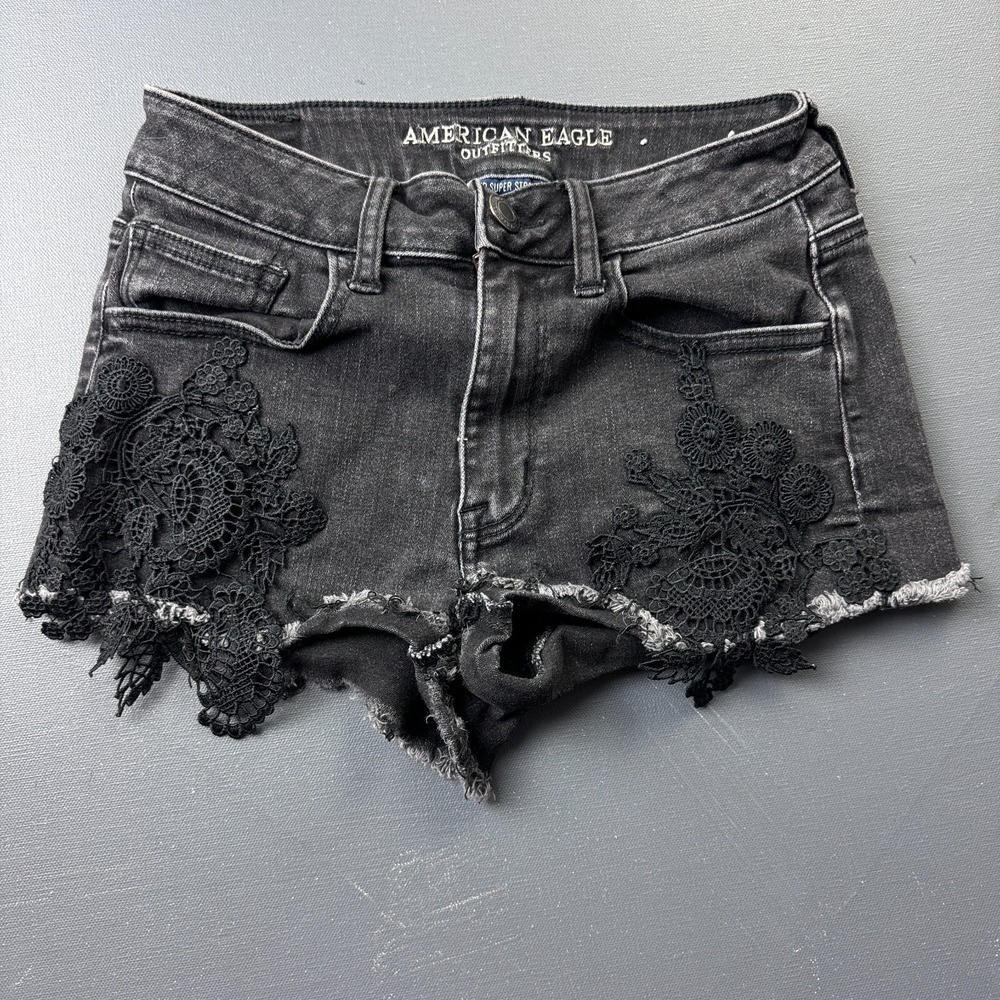 American Eagle Shorts Women's 2 Black Hi Rise Shortie Cut Off Lace Distressed